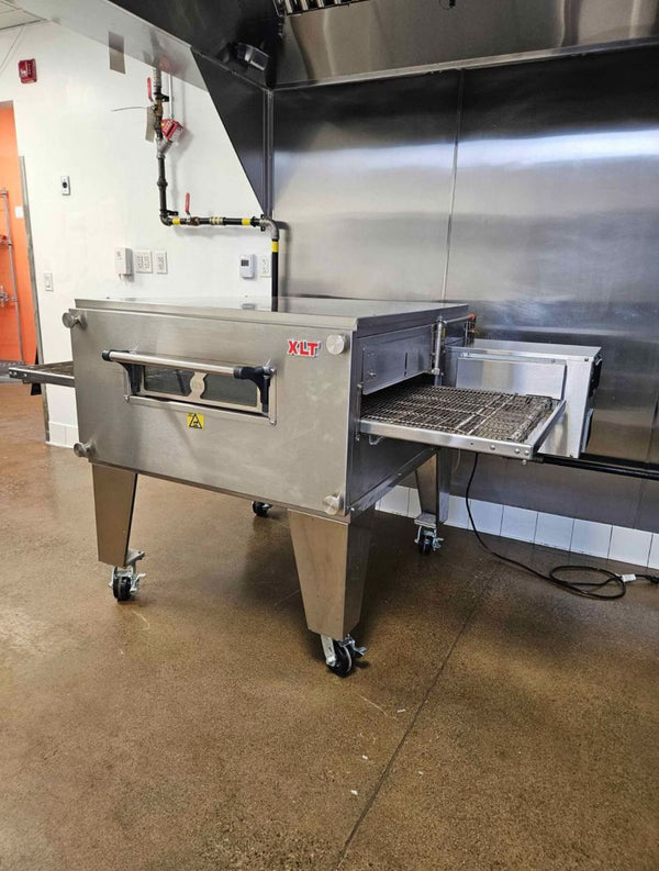 2023 XLT 3240 Series Compact Natural Gas Single Conveyor Oven - 32" Wide Conveyor, 40" Long Cooking Chamber