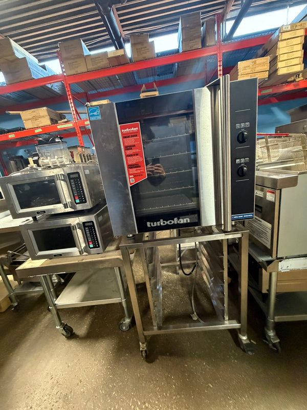 Used TurboFan E32D5 Digital Electric Convection Oven With Original Stand- Fits 5 Full Size Pans