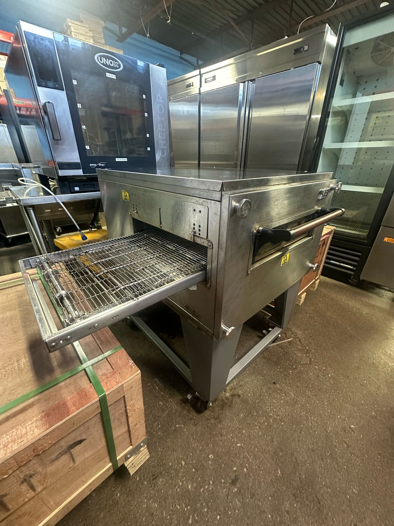 Used XLT 1832 Series Compact Natural Gas Single Conveyor Oven - 18" Wide Conveyor(Manufactured in 2022)