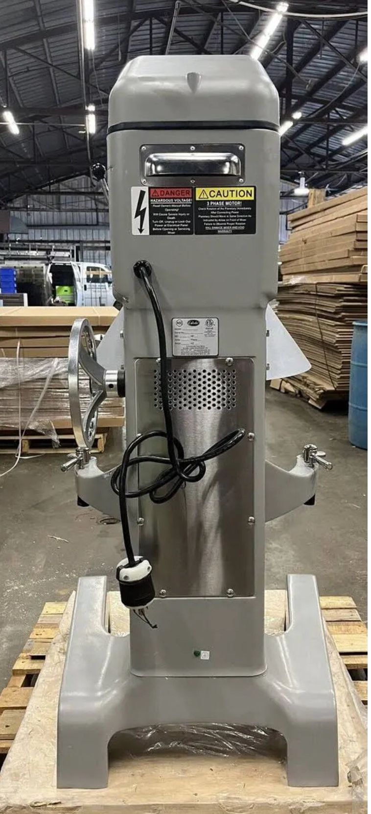 Brand New Scratch And Dent 60Qt Capacity Globe SP60 Planetary Mixer