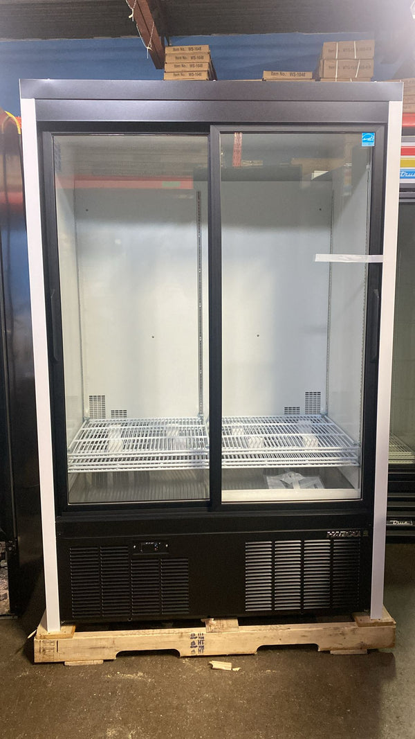 HABCO SE40EHC 47.5" Double Sliding Glass Door Refrigerator(Brand New Scratch And Dent)