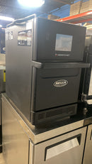 Merrychef eikon E2S 14" High Speed EasyTouch Control Panel Impingement Convection Oven - 230V/1PH