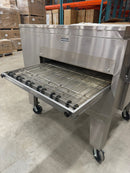 2023 Lincoln 3240 Natural Gas Conveyor Pizza Oven-Brand New Demo Unit